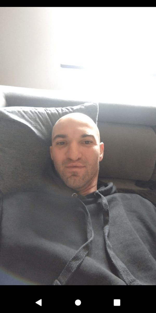 Dioncounda - Rencontre gay à Montalchez Profil de Dioncounda, 31 ans, Rencontre gay à Montalchez (Neuchâtel)