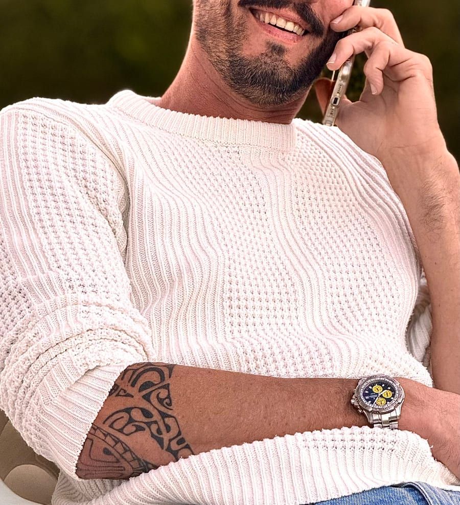 Doniphan - Rencontre gay à Le Cerneux-Péquignot Profil de Doniphan, 34 ans, Rencontre gay à Le Cerneux-Péquignot (Neuchâtel)