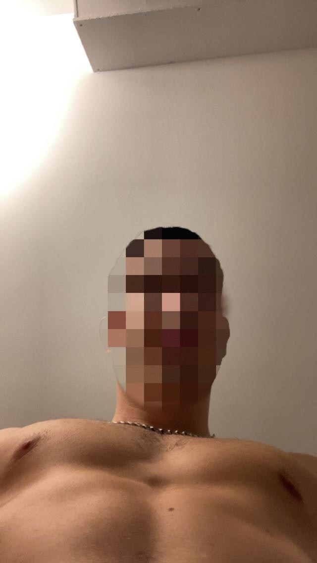 Aldwin - Rencontre gay à Les Vieux-Prés Profil de Aldwin, 34 ans, Rencontre gay à Les Vieux-Prés (Neuchâtel)
