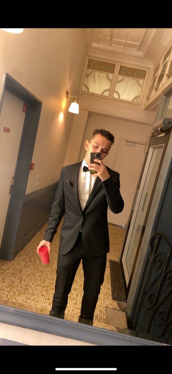 Lamina - Rencontre gay à Cernier Profil de Lamina, 32 ans, Rencontre gay à Cernier (Neuchâtel)