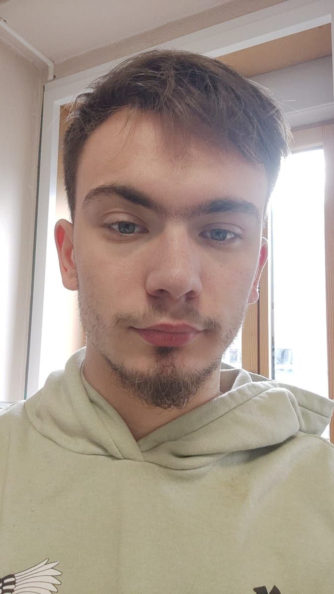 Killien - Rencontre gay à Buttes Profil de Killien, 22 ans, Rencontre gay à Buttes (Neuchâtel)