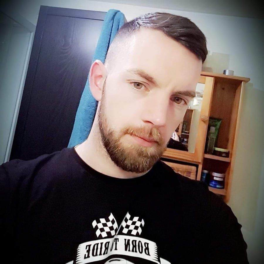 Ahmadou - Rencontre gay à Bevaix Profil de Ahmadou, 36 ans, Rencontre gay à Bevaix (Neuchâtel)
