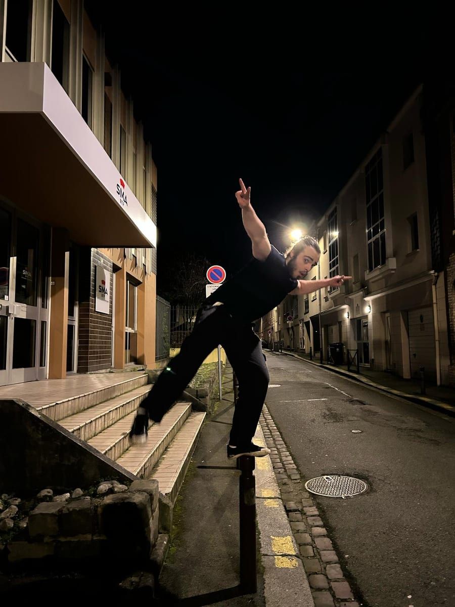 Profil de Genereux, 24 ans, Rencontre gay à La Sagne NE (Neuchâtel)
