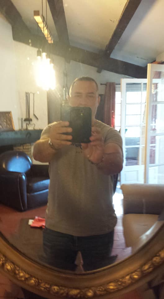 Profil de Bayron, 39 ans, Rencontre gay à Peseux (Neuchâtel)
