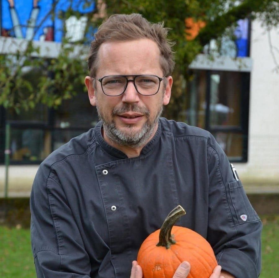 Lev - Rencontre gay à Vilars NE Profil de Lev, 40 ans, Rencontre gay à Vilars NE (Neuchâtel)