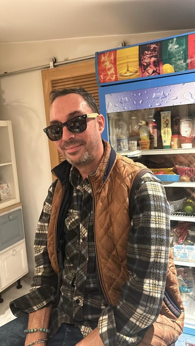 Anthonny - Rencontre gay à St-Sulpice NE Profil de Anthonny, 28 ans, Rencontre gay à St-Sulpice NE (Neuchâtel)