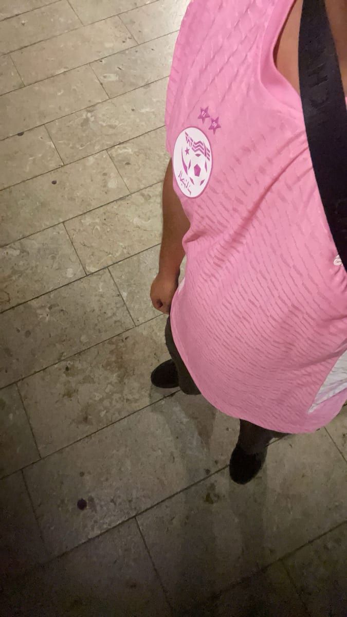 Cyrano - Rencontre gay à Cortaillod Profil de Cyrano, 44 ans, Rencontre gay à Cortaillod (Neuchâtel)